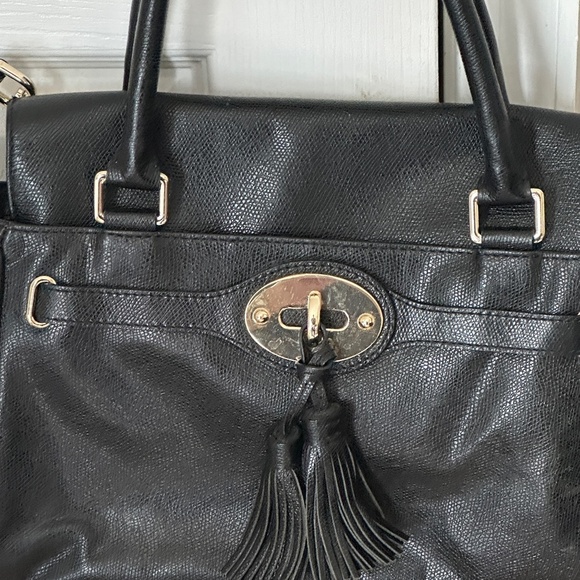 Talbots Black Leather Tassel 2 Ways Turnlock Closure Satchel Shoulder Bag - Picture 2 of 8